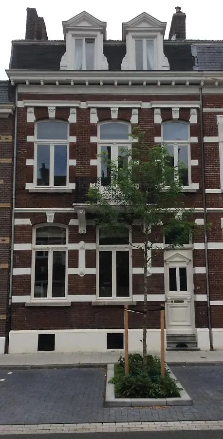 B&B Alexander Maastricht Bed & Breakfast